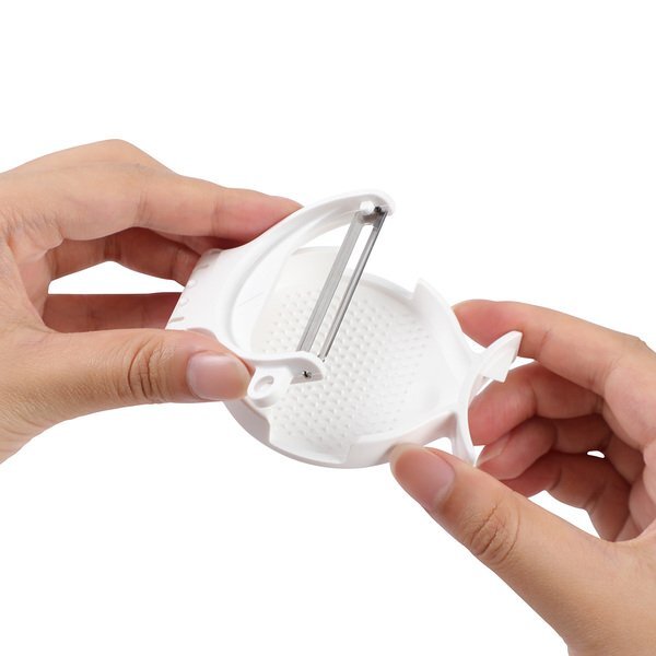 Pare 3-in-1 Peeler & Grinder