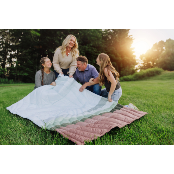 Aura Outdoor Cotton/Poly Puffer Blanket, 79" x 55"