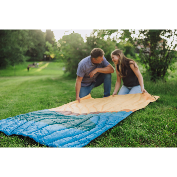 Aura Outdoor Cotton/Poly Puffer Blanket, 79" x 55"