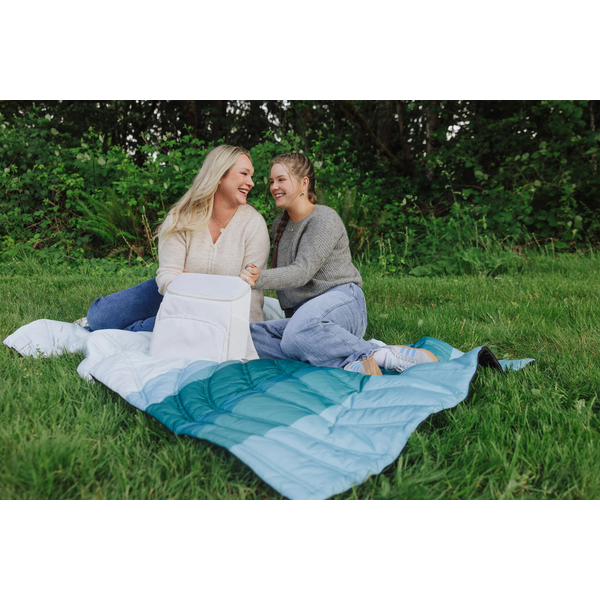 Aura Outdoor Cotton/Poly Puffer Blanket, 79" x 55"