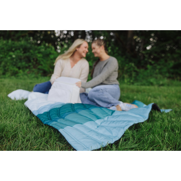 Aura Outdoor Cotton/Poly Puffer Blanket, 79" x 55"