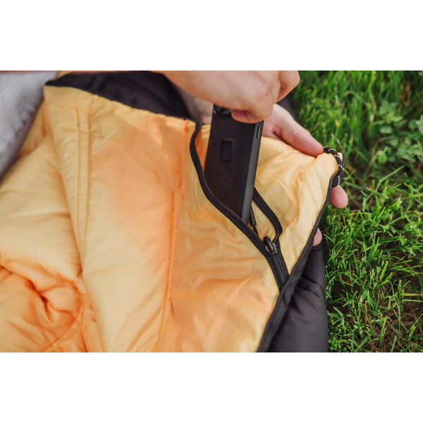 Aura Outdoor Cotton/Poly Puffer Blanket, 79" x 55"