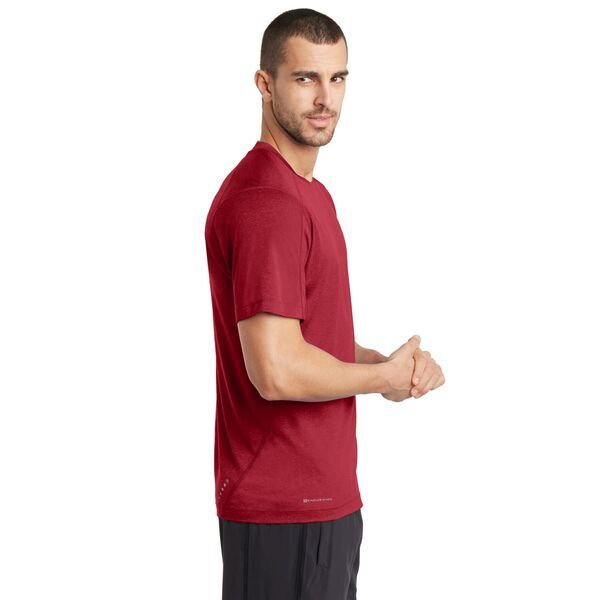 OGIO® ENDURANCE Pulse Men's Performance Crew