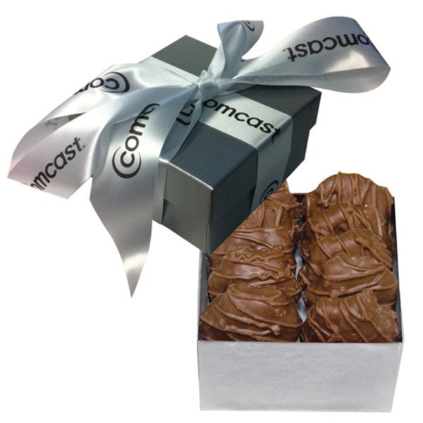 Classic Singles Gift Box w/ Caramel Cashew Turtles