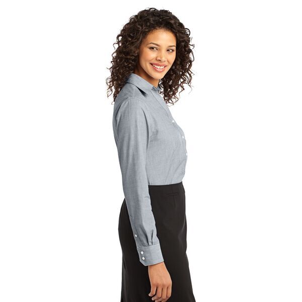 Port Authority® Crosshatch Easy Care Poplin Ladies' Shirt