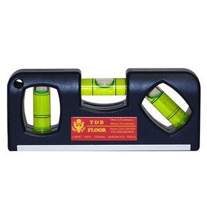 Mini Level w/ Magnet