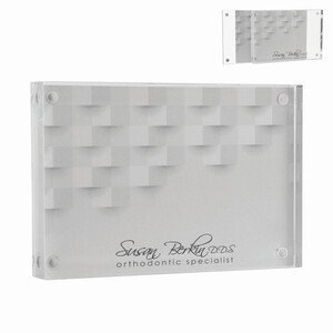 Magnetic Acrylic Picture Frame, 4" x 6"